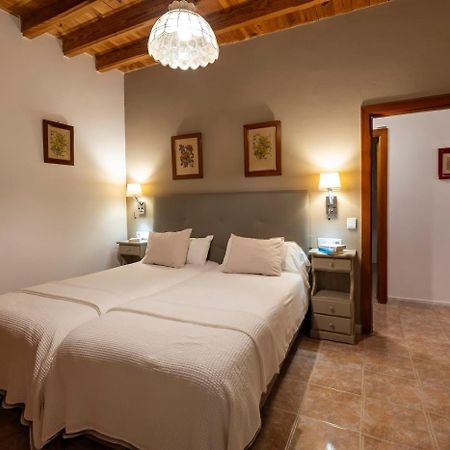 Agroturisme Sa Torre (Adults Only) Santa Eugenia Екстериор снимка